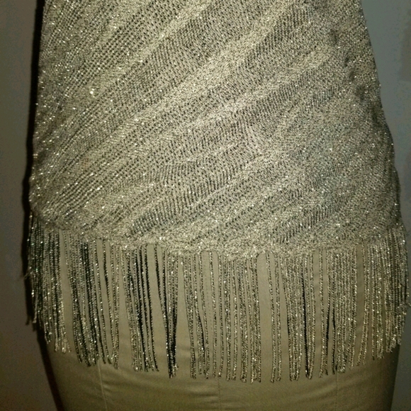 Fave strapless gold top - Picture 8 of 9